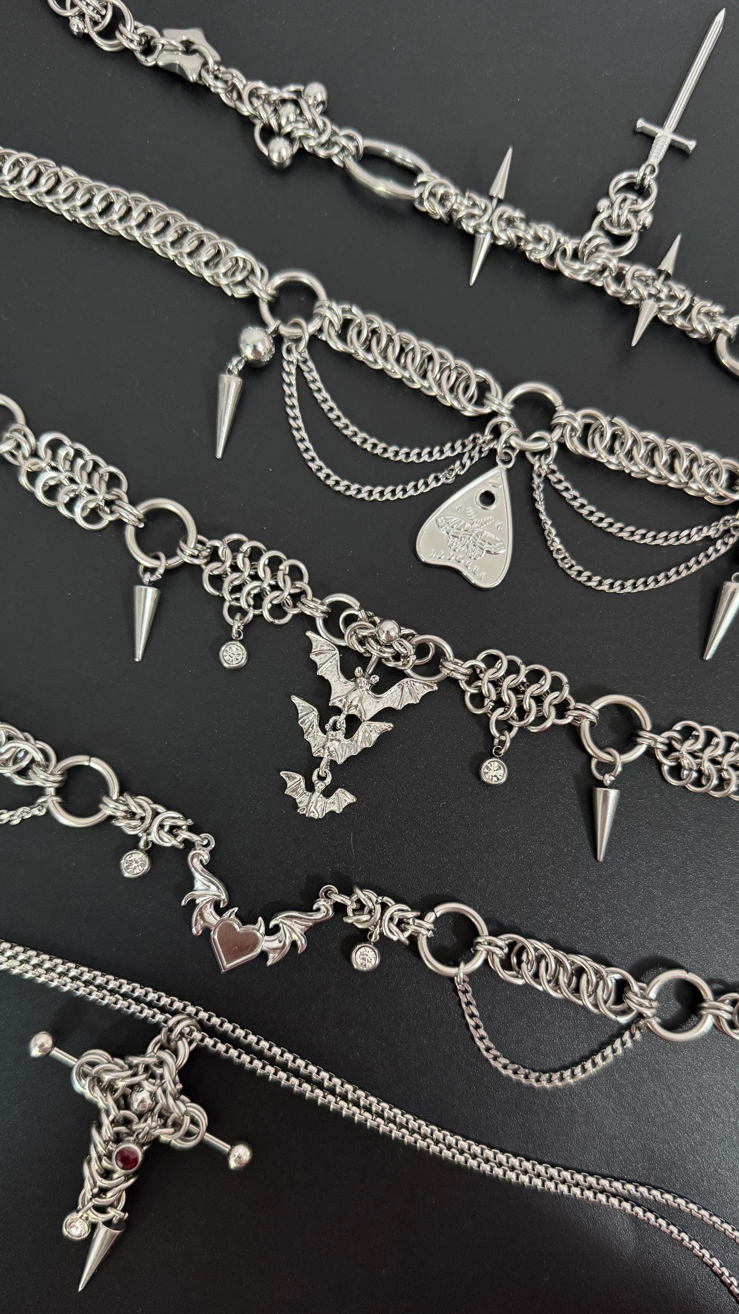 Planchette Choker