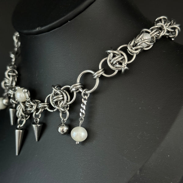 Reyna Choker