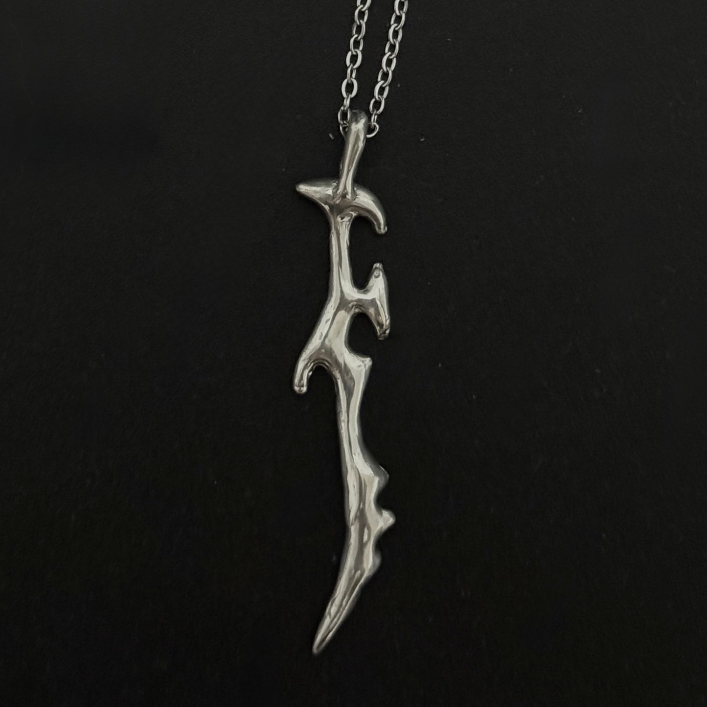 Bloodhound - Necklace