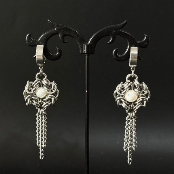 Handmade chainmail pearl earrings