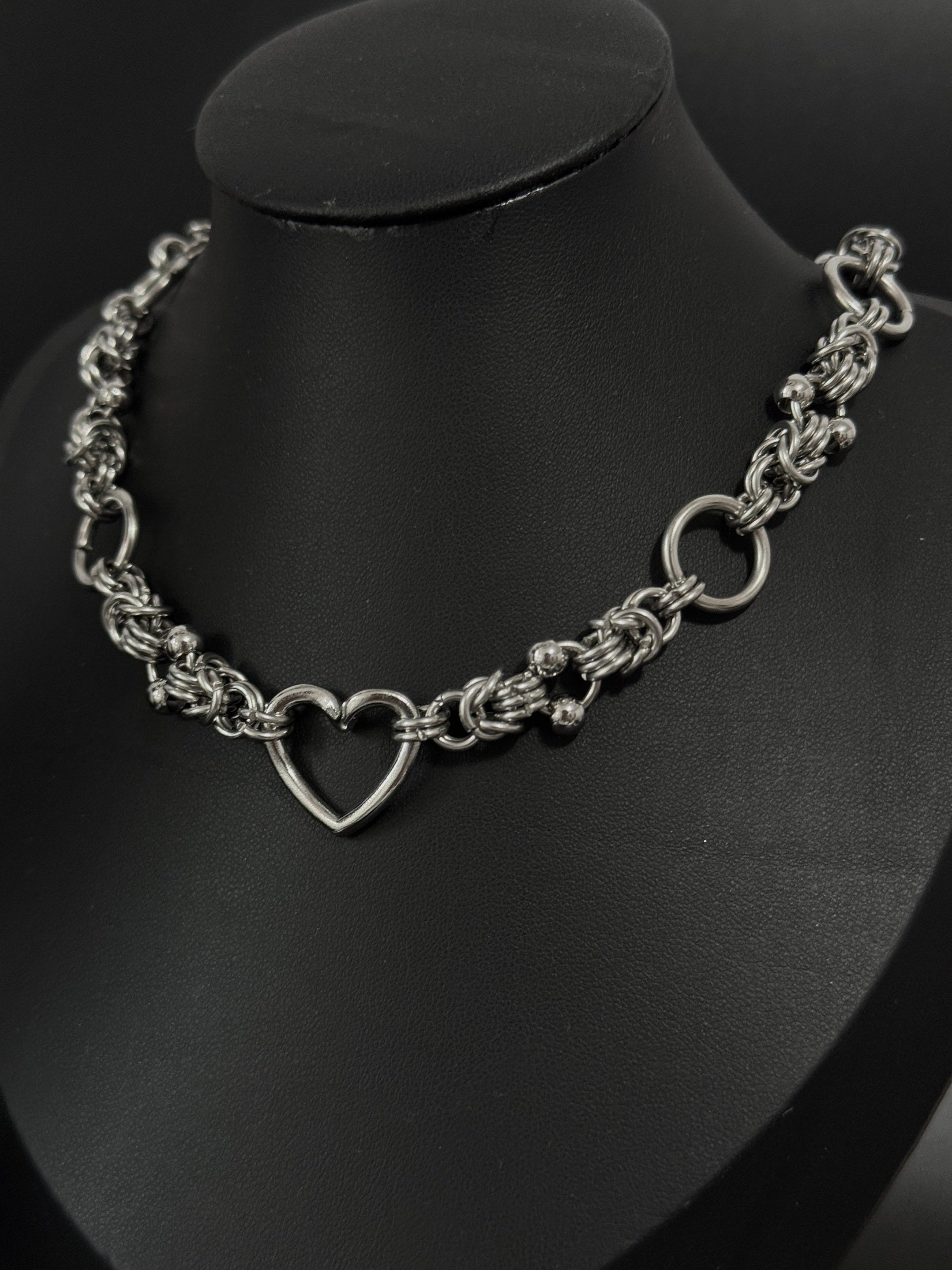Seraphim Chainmail Choker 3