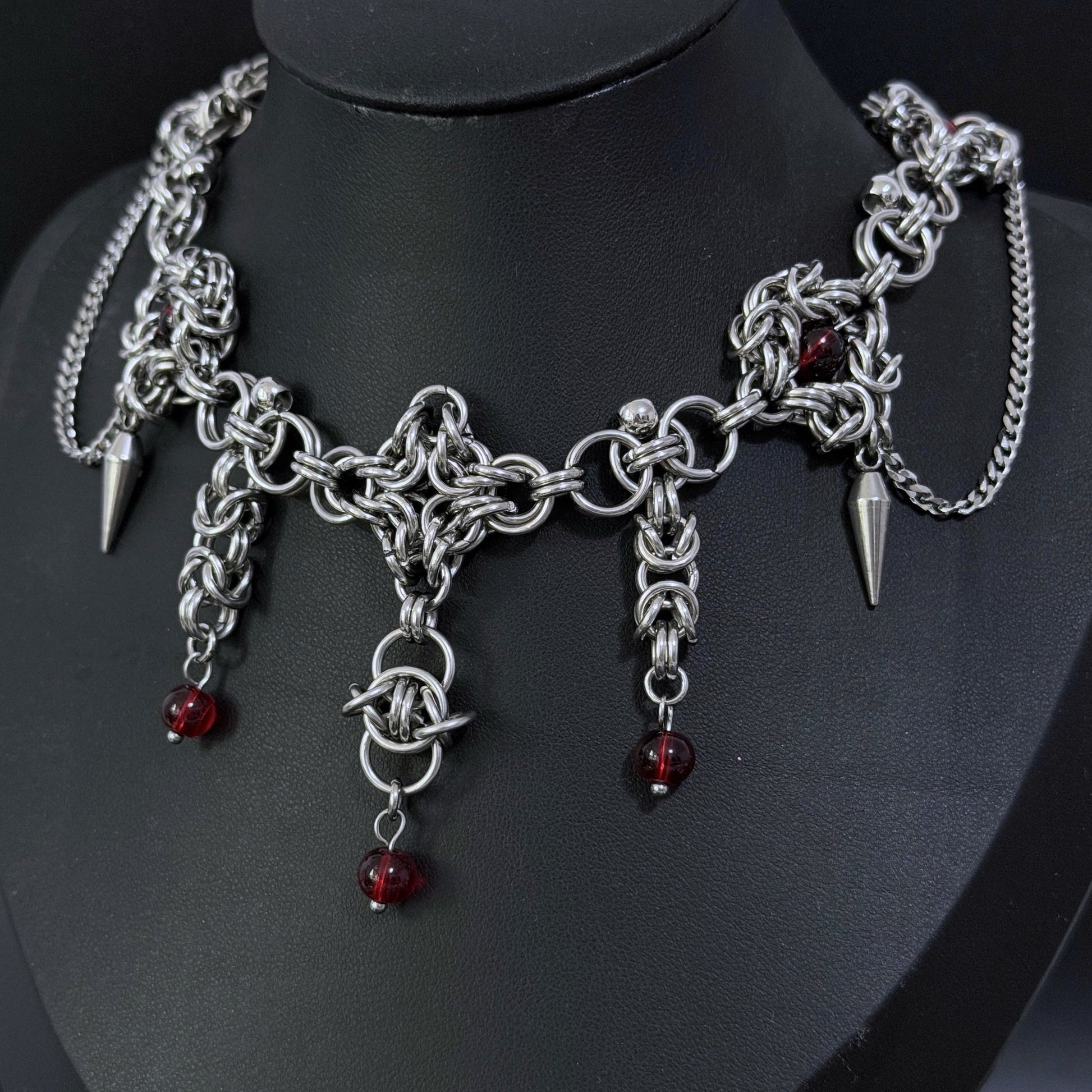 Vesper Necklace Red 2
