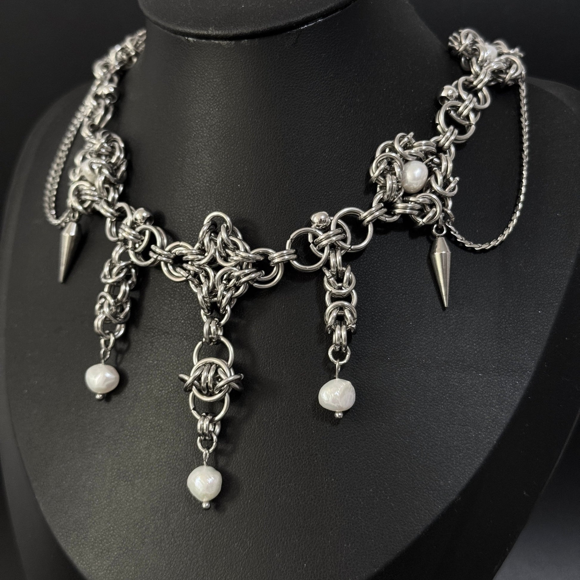 Vesper Necklace Pearl 2